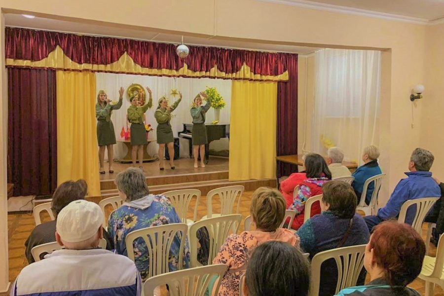 Актовый зал в санатории Надежда в городе Ессентуки - фотография