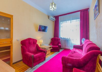 Двухкомнатный двухместный люкс в санатории Надежда в городе Ессентуки - фотография