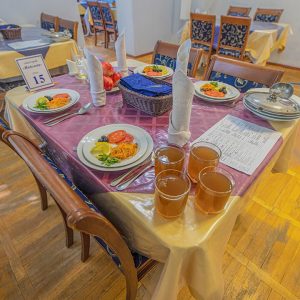 Обеденный зал в санатории Надежда в городе Ессентуки - фотография