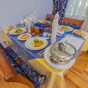 Обеденный зал в санатории Надежда в городе Ессентуки - фотография