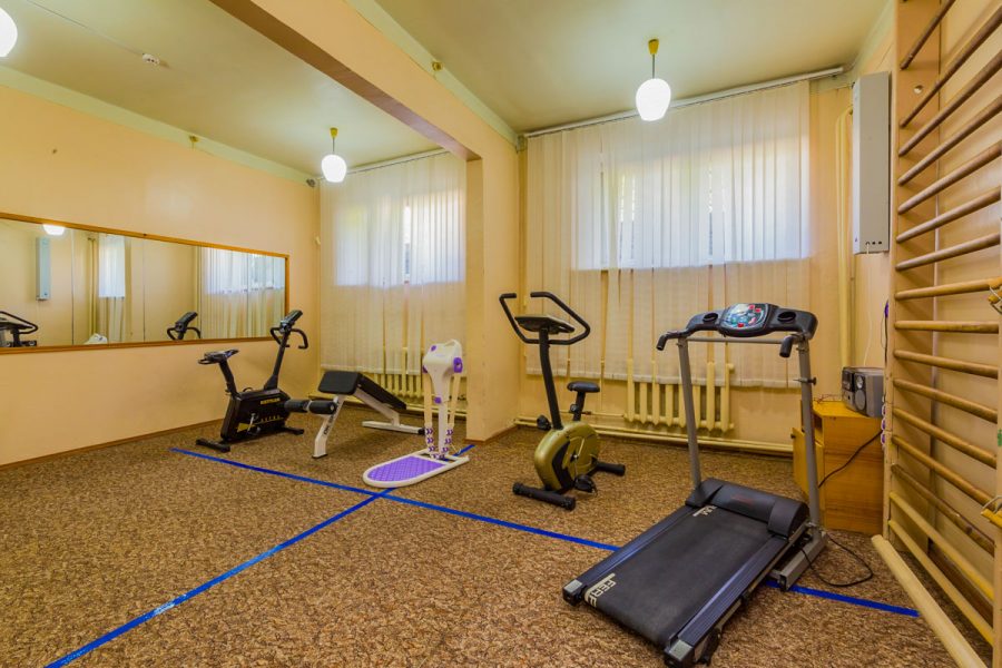 Тренажерный зал в санатории Надежда в городе Ессентуки - фотография