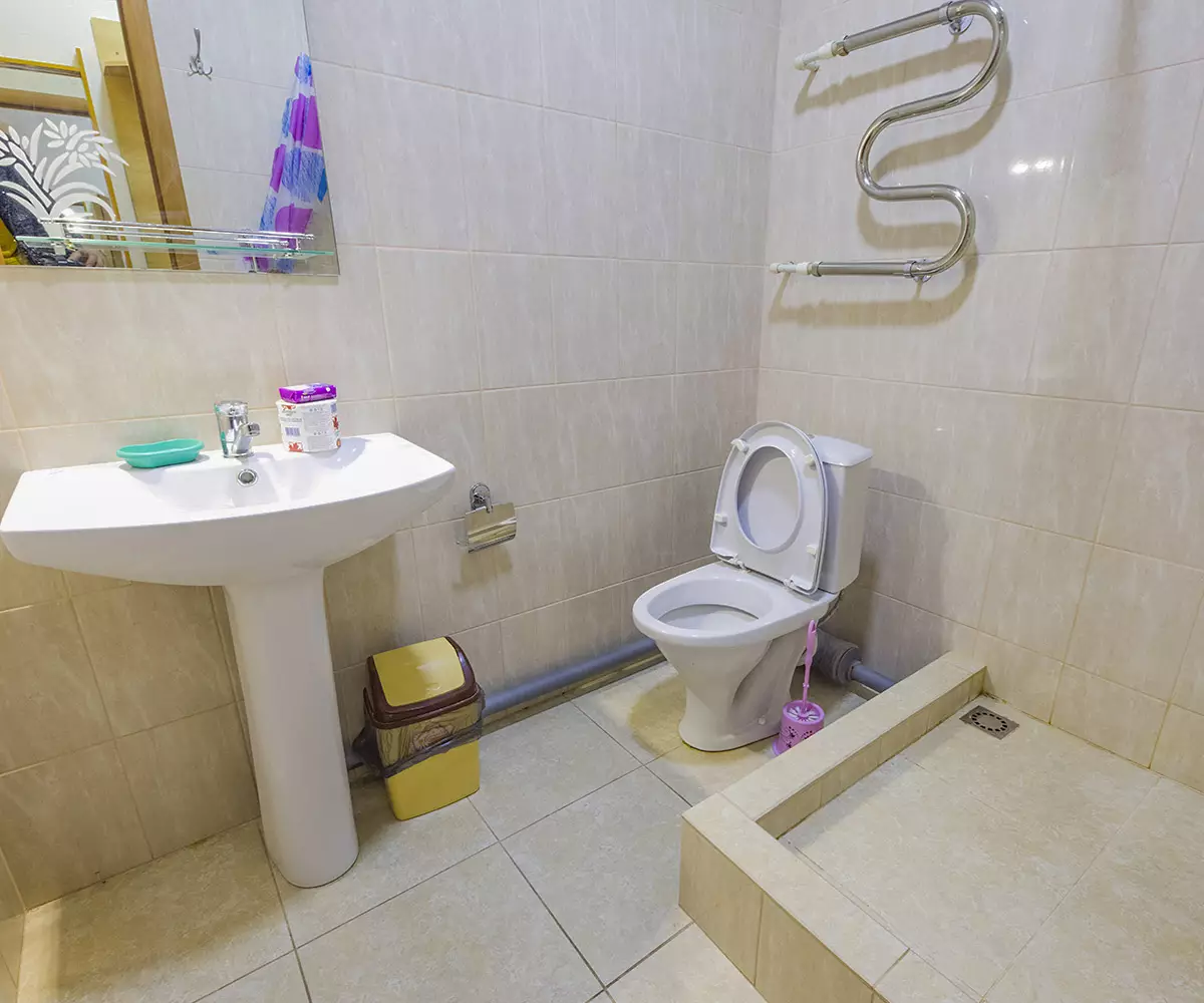 Двухместный номер с балконом в санатории Надежда в городе Ессентуки - фотография